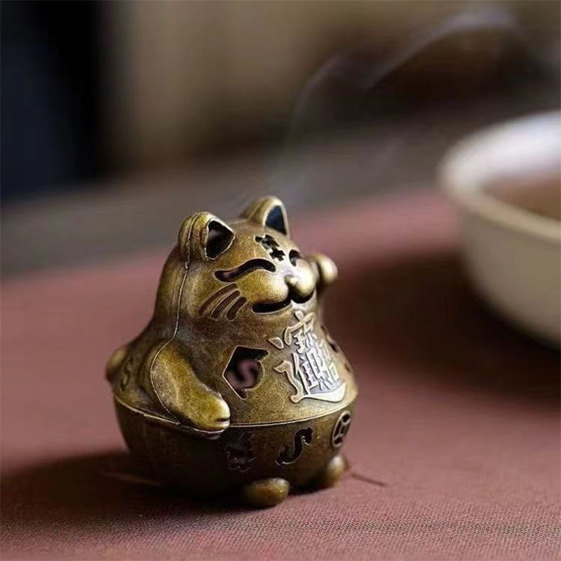 Lucky Cat Incense Burner Elega – обзор и цена Japanese Lifestyle Goods